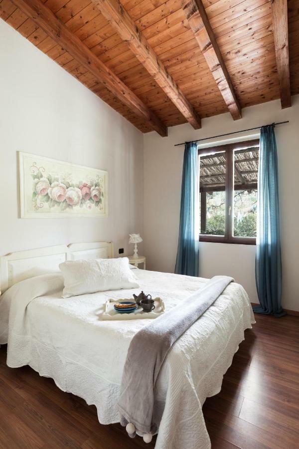 One-Bedroom Apartment,1105940691:JPEG